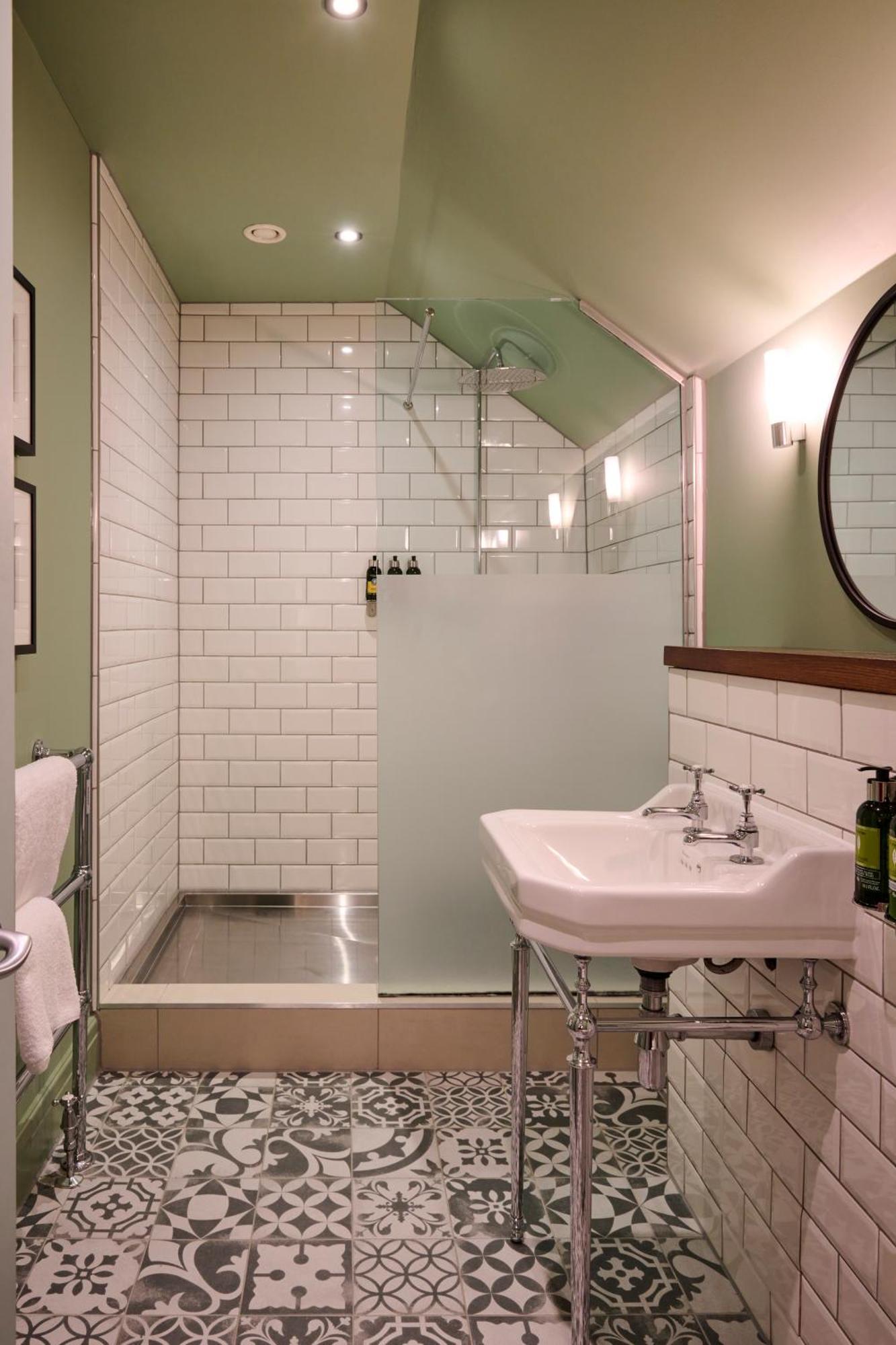 Du Vin Hotel 4*